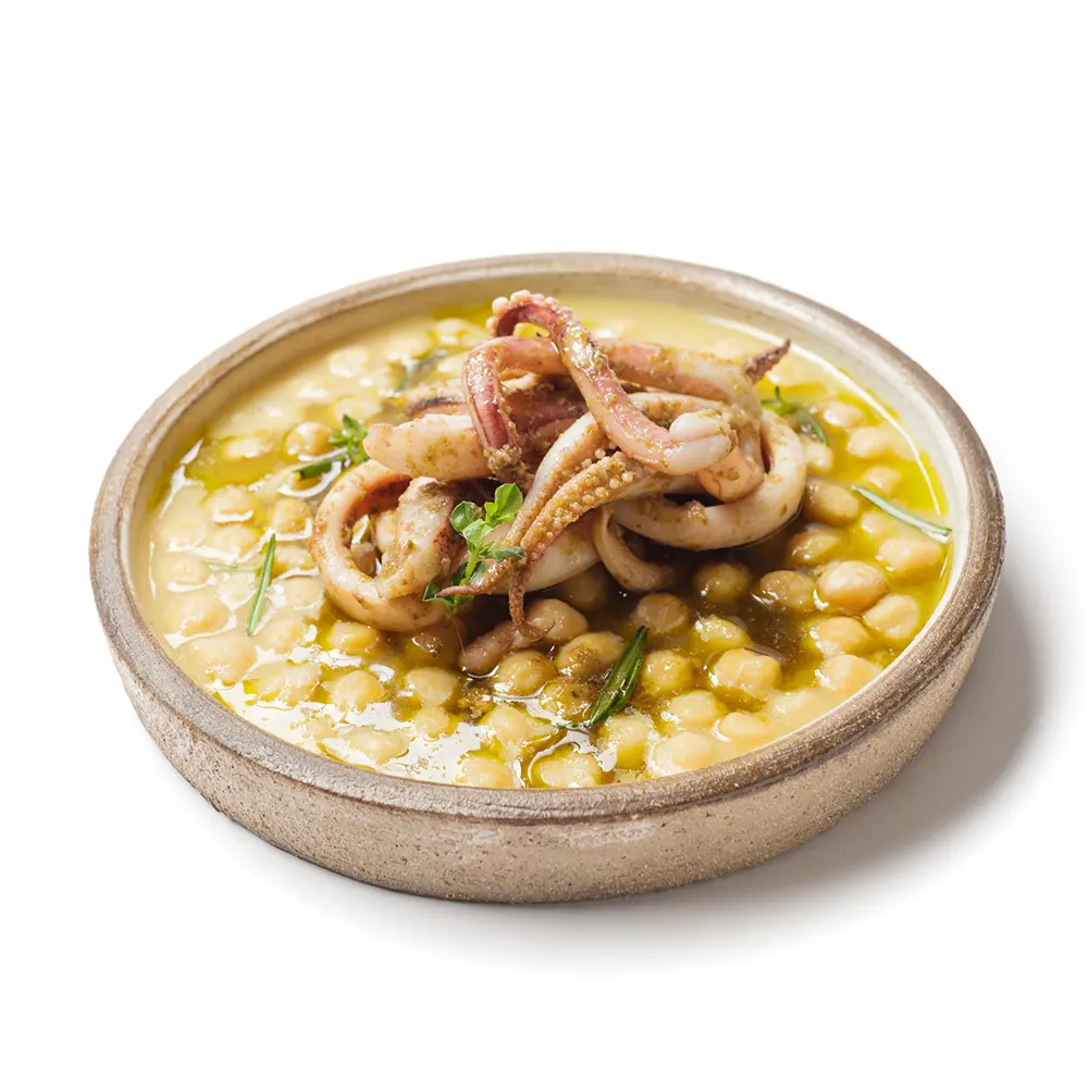 Recipe Vasilis Leonidou Lemon chickpeas with sautéed squid and extra virgin olive oil